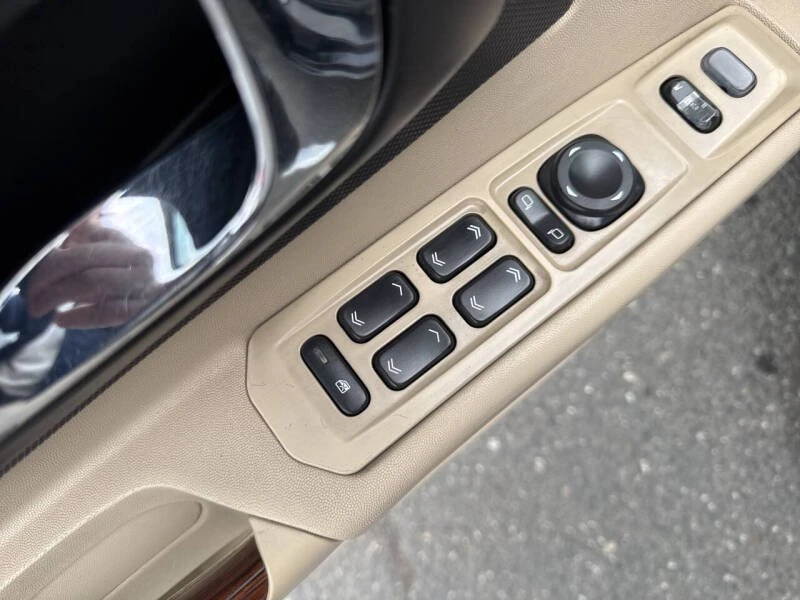 2005 Cadillac CTS 1st Gen - Image 11 of 15