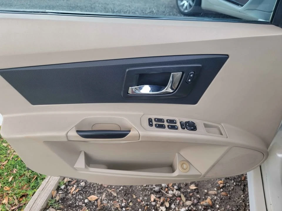 2005 Cadillac CTS 1st Gen - Image 10 of 19