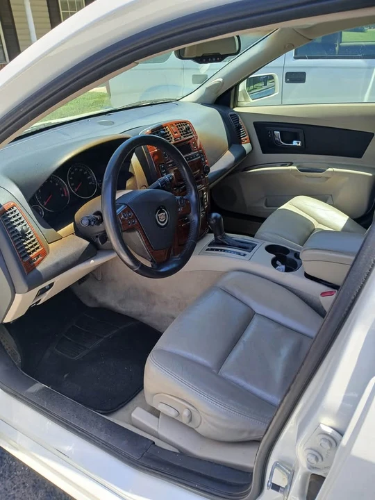 2005 Cadillac CTS 1st Gen - Image 6 of 8