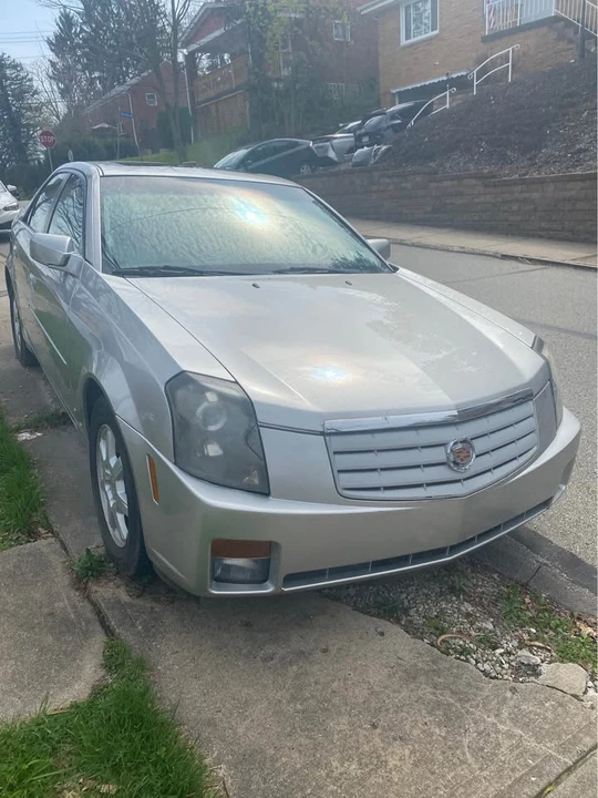 2005 Cadillac CTS 1st Gen - Image 2 of 3