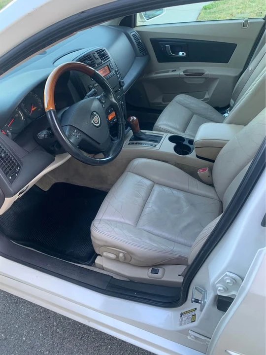 2005 Cadillac CTS 1st Gen - Image 5 of 8