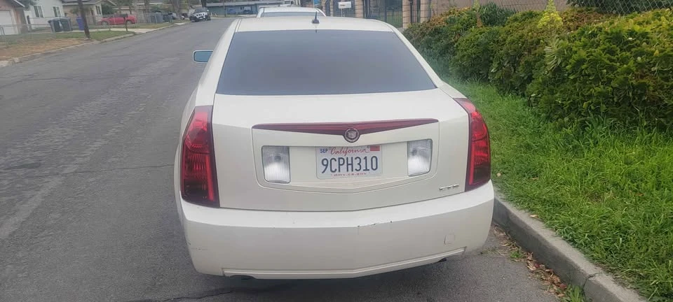 2005 Cadillac CTS 1st Gen - Image 5 of 5