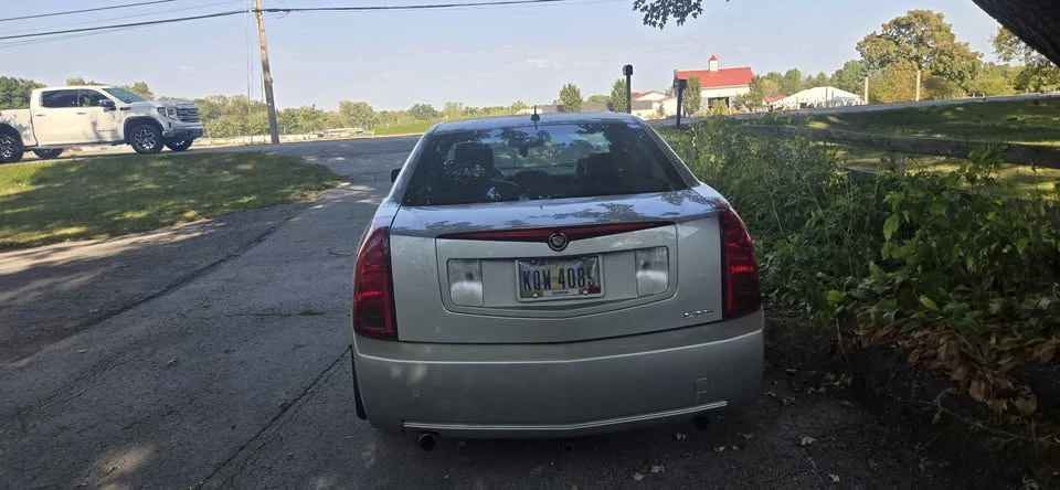 2005 Cadillac CTS 1st Gen - Image 2 of 8