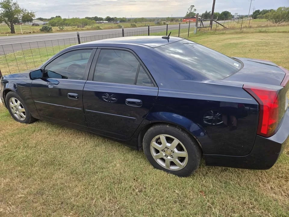 2005 Cadillac CTS 1st Gen - Image 2 of 4