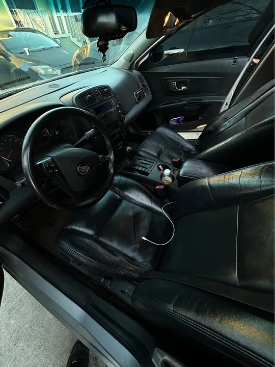 2005 Cadillac CTS 1st Gen - Image 9 of 10