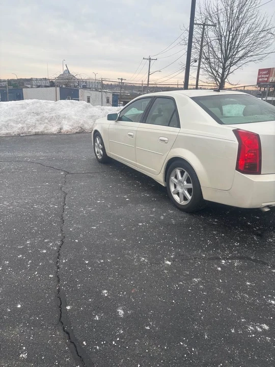 2005 Cadillac CTS 1st Gen - Image 6 of 10