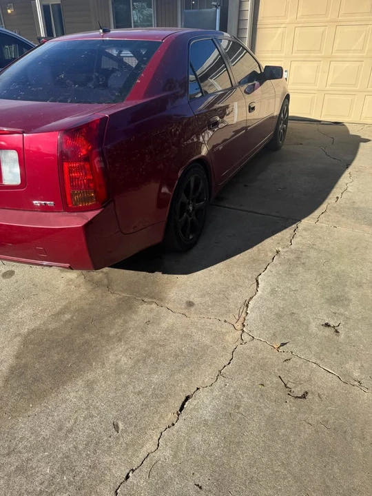 2005 Cadillac CTS 1st Gen - Image 2 of 5