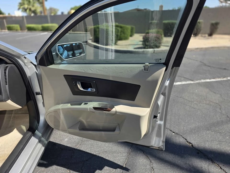 2005 Cadillac CTS 1st Gen - Image 10 of 14