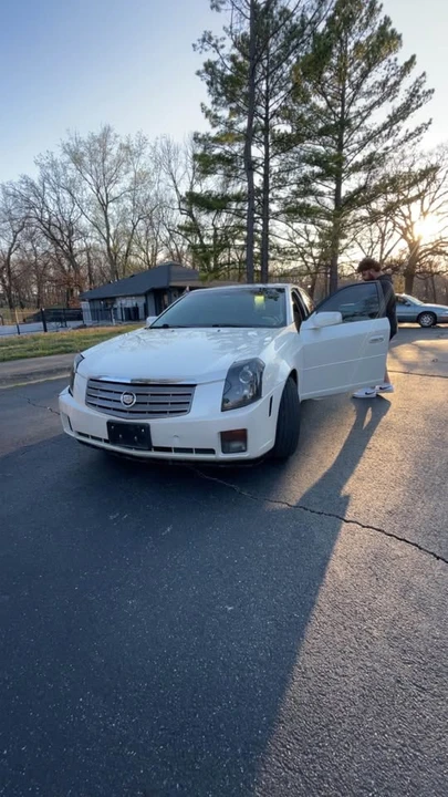 2005 Cadillac CTS 1st Gen - Image 3 of 5