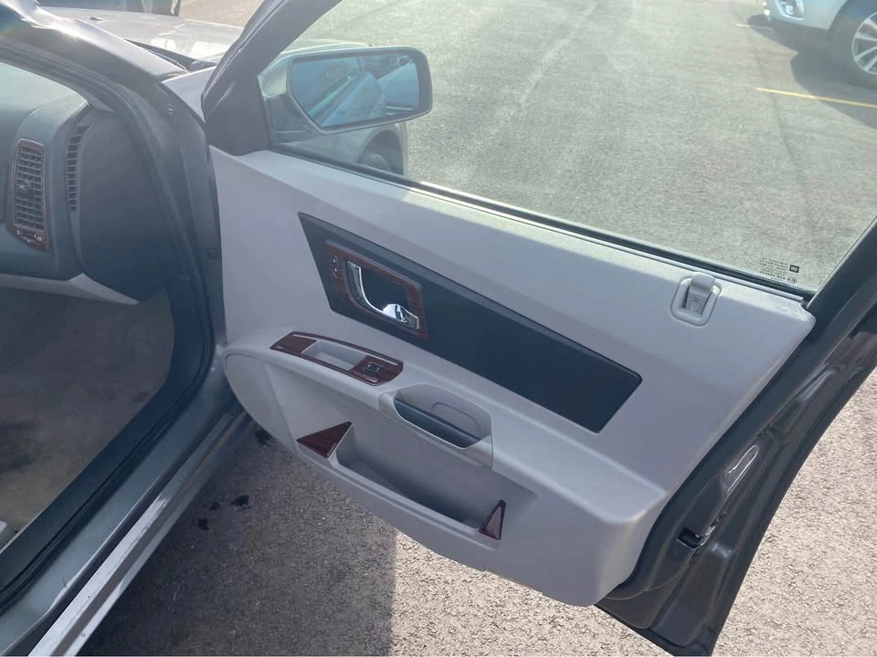 2005 Cadillac CTS 1st Gen - Image 10 of 18