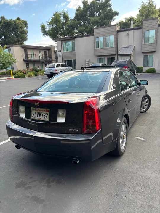 2005 Cadillac CTS 1st Gen - Image 5 of 11