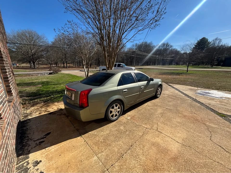 2005 Cadillac CTS 1st Gen - Image 2 of 4