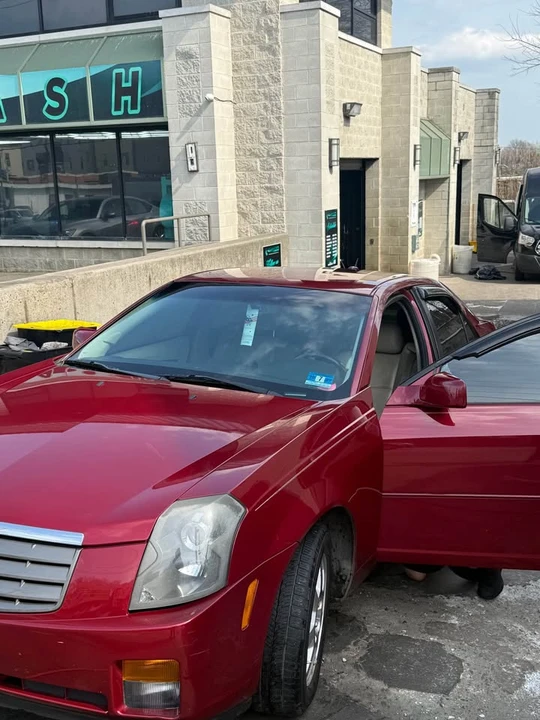 2005 Cadillac CTS 1st Gen - Image 2 of 7