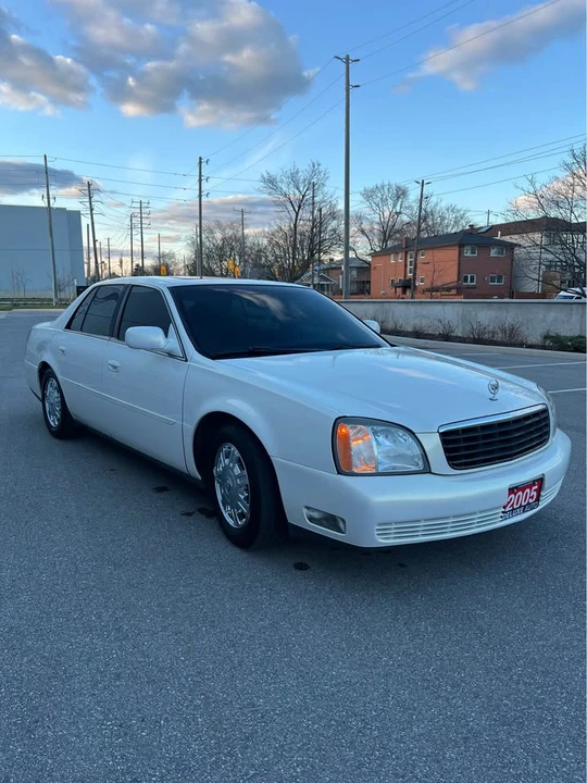 2005 Cadillac DeVille 8th Gen - Image 7 of 19