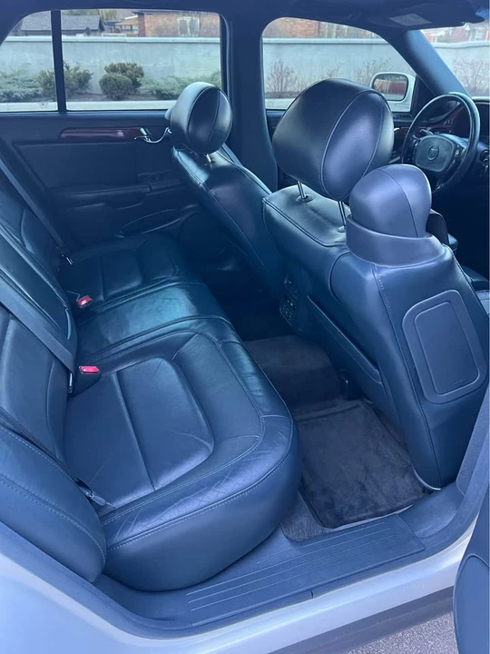 2005 Cadillac DeVille 8th Gen - Image 16 of 19