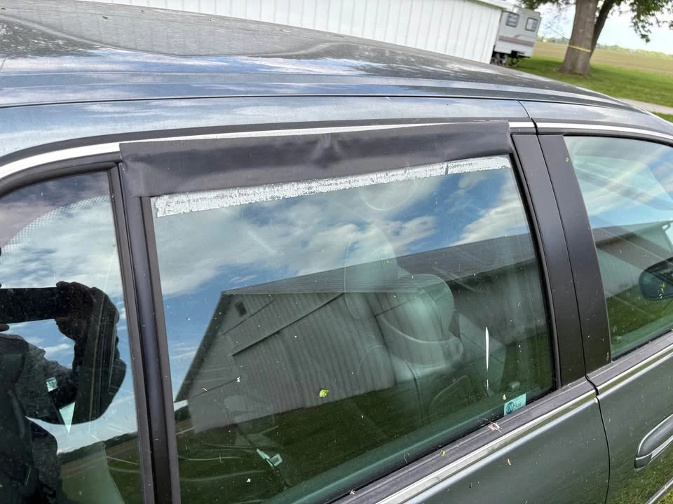 2005 Cadillac DeVille 8th Gen - Image 6 of 9