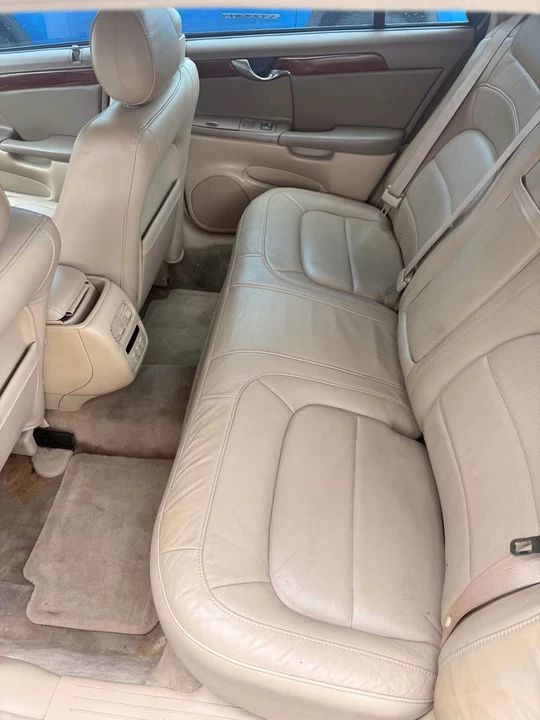 2005 Cadillac DeVille 8th Gen - Image 10 of 11