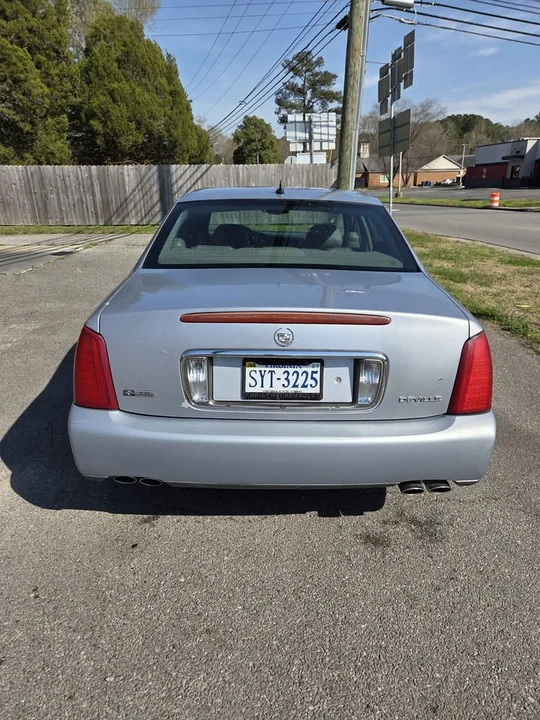 2005 Cadillac DeVille 8th Gen - Image 3 of 7