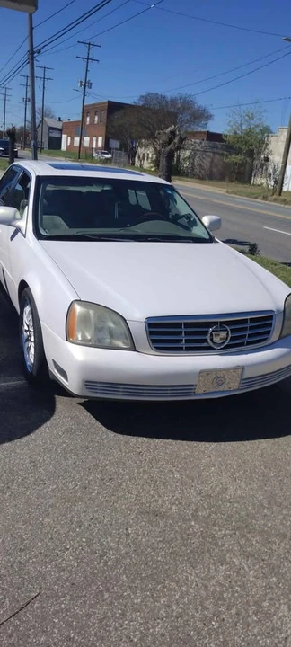 2005 Cadillac DeVille 8th Gen - Image 3 of 8