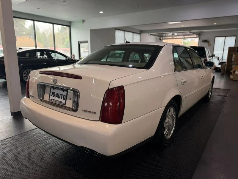 2005 Cadillac DeVille 8th Gen - Image 7 of 20
