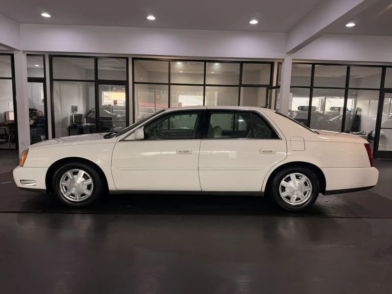 2005 Cadillac DeVille 8th Gen - Image 4 of 20