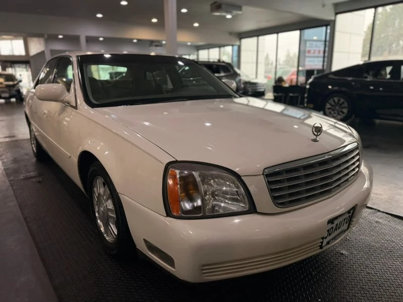 2005 Cadillac DeVille 8th Gen - Image 10 of 20