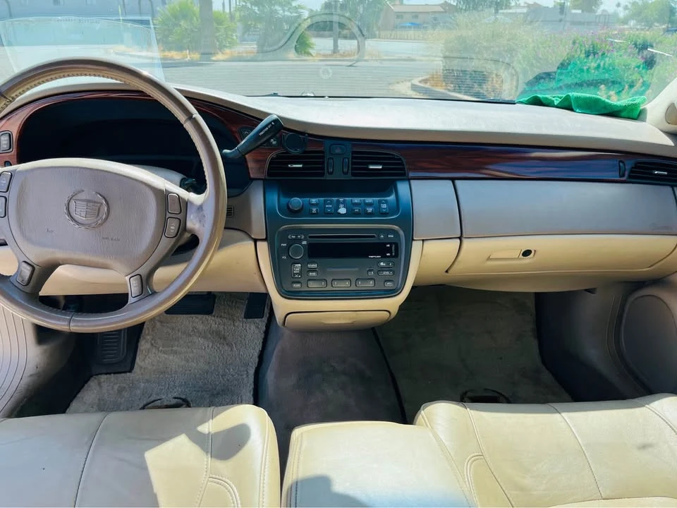 2005 Cadillac DeVille 8th Gen - Image 5 of 11