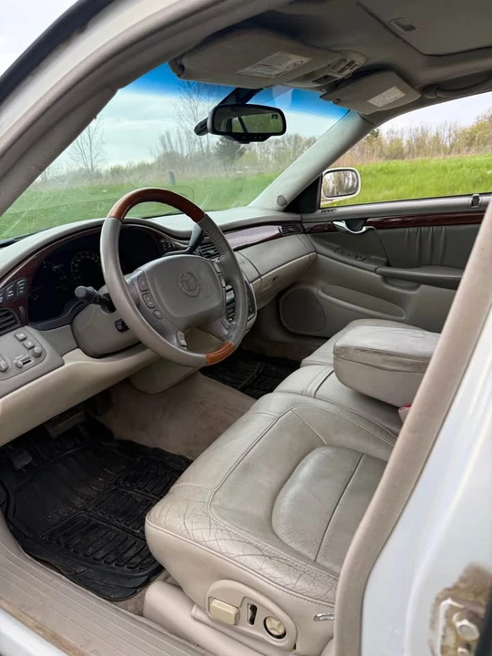 2005 Cadillac DeVille 8th Gen - Image 5 of 5