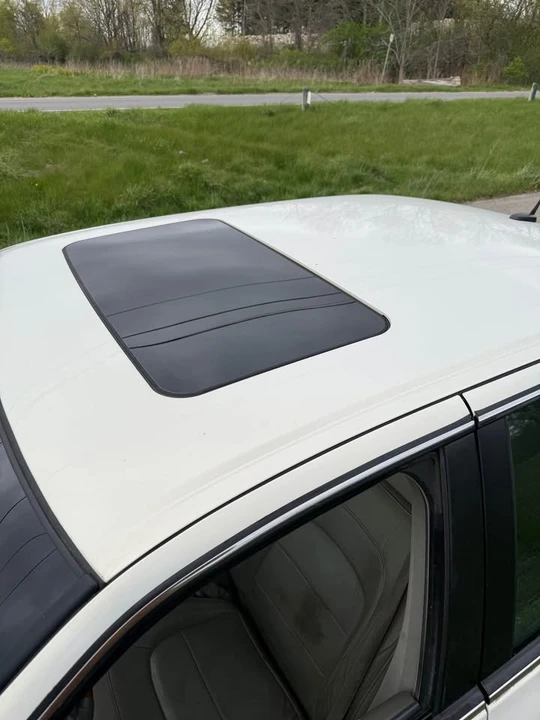 2005 Cadillac DeVille 8th Gen - Image 4 of 5