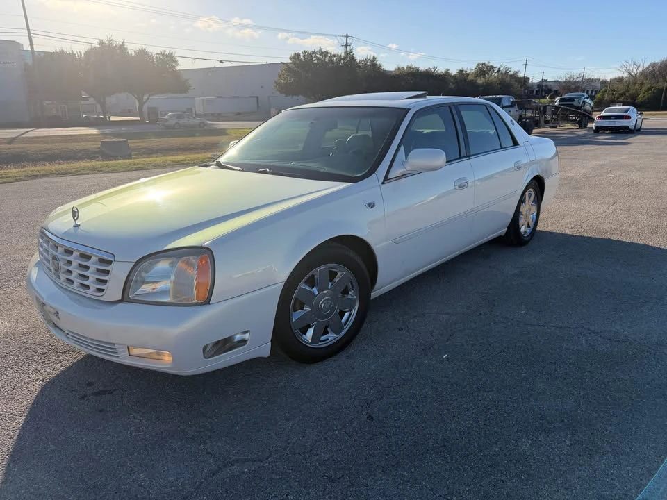 2005 Cadillac DTS - Image 3 of 10