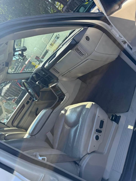 2005 Cadillac Escalade & EXT 2nd Gen - Image 12 of 17