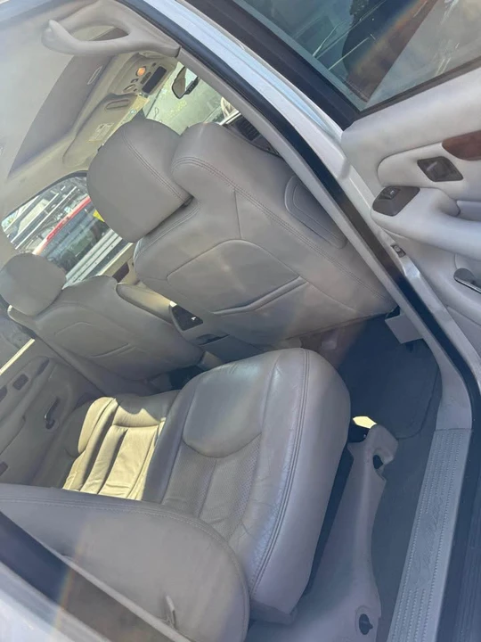 2005 Cadillac Escalade & EXT 2nd Gen - Image 8 of 17