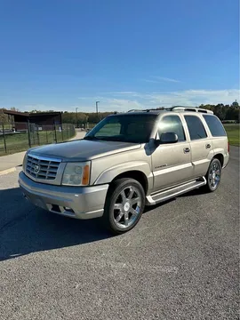 2005 Cadillac Escalade Luxury Sport Utility