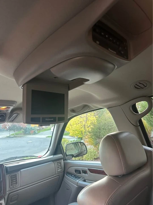 2005 Cadillac Escalade & EXT 2nd Gen - Image 11 of 17