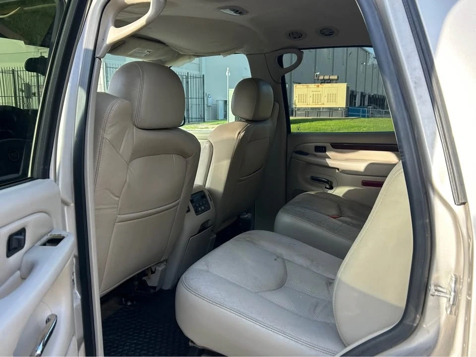 2005 Cadillac Escalade & EXT 2nd Gen - Image 6 of 13
