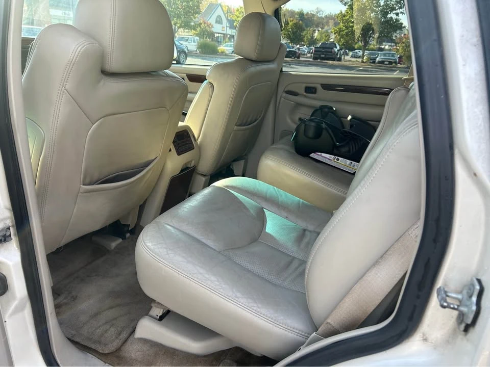2005 Cadillac Escalade & EXT 2nd Gen - Image 8 of 12