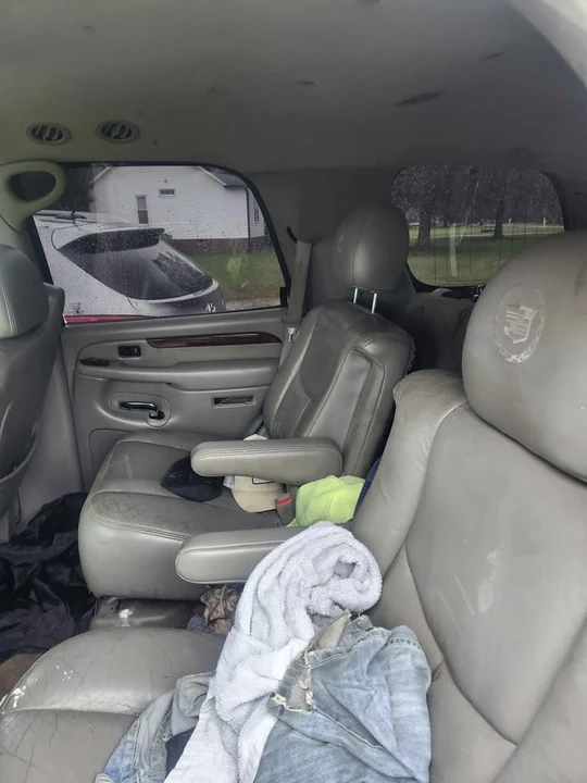 2005 Cadillac Escalade & EXT 2nd Gen - Image 8 of 10