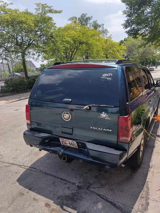 2005 Cadillac Escalade & EXT 2nd Gen - Image 5 of 11
