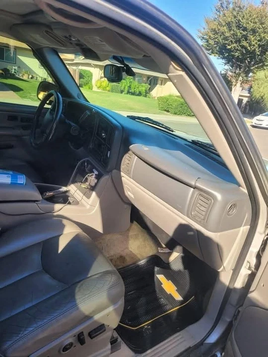 2005 Cadillac Escalade & EXT 2nd Gen - Image 7 of 8
