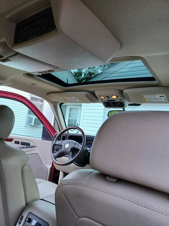 2005 Cadillac Escalade & EXT 2nd Gen - Image 6 of 18