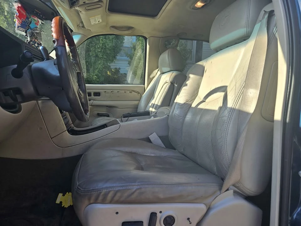 2005 Cadillac Escalade & EXT 2nd Gen - Image 5 of 8