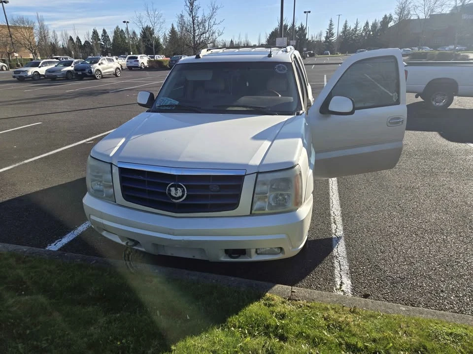 2005 Cadillac Escalade & EXT 2nd Gen - Image 6 of 6