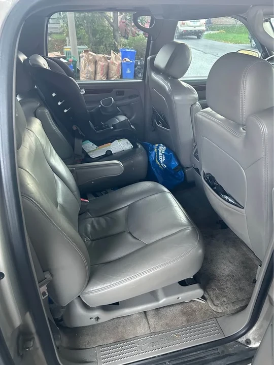 2005 Cadillac Escalade & EXT 2nd Gen - Image 6 of 7