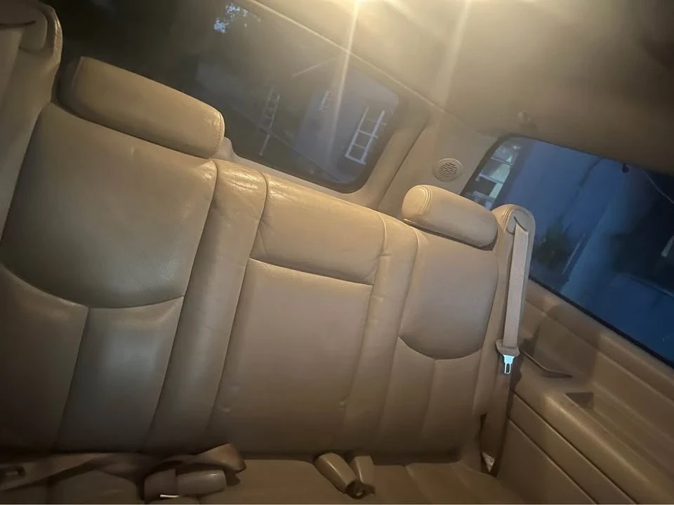 2005 Cadillac Escalade & EXT 2nd Gen - Image 6 of 8