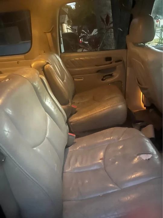 2005 Cadillac Escalade & EXT 2nd Gen - Image 4 of 8