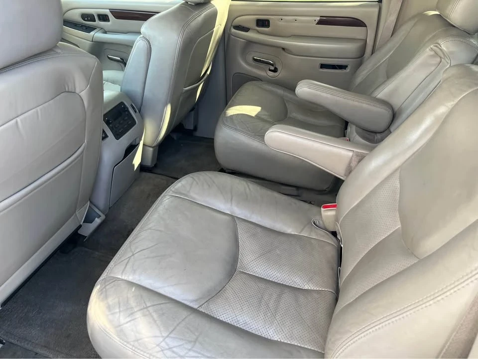 2005 Cadillac Escalade & EXT 2nd Gen - Image 7 of 14