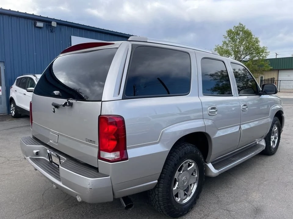 2005 Cadillac Escalade & EXT 2nd Gen - Image 7 of 20