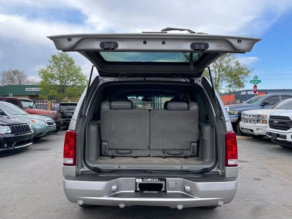 2005 Cadillac Escalade & EXT 2nd Gen - Image 12 of 20