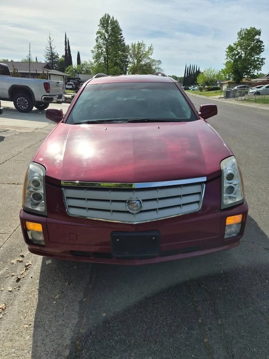2005 Cadillac SRX - Image 3 of 8
