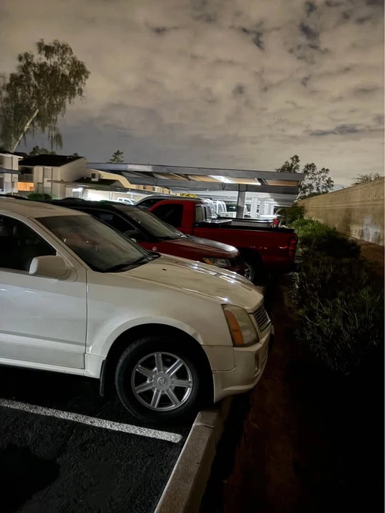 2005 Cadillac SRX - Image 7 of 9